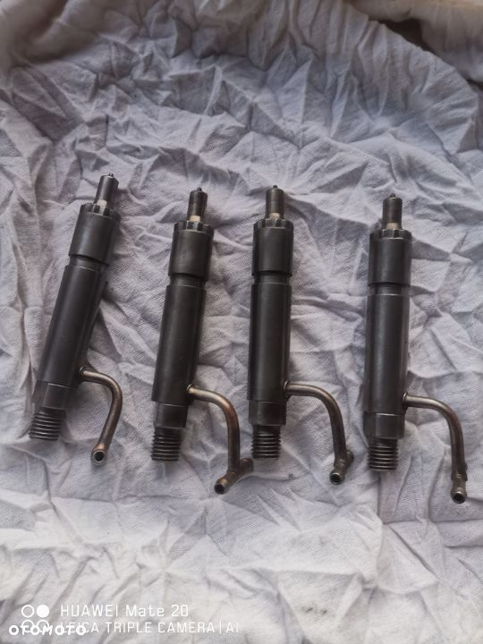 Wtryskiwacz wtrysk Yanmar 4TNV88 486v Thermo king SLX - 3