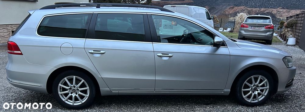 Volkswagen Passat - 14