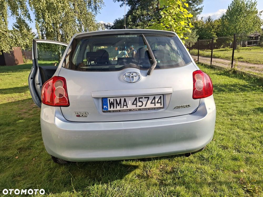 Toyota Auris - 8
