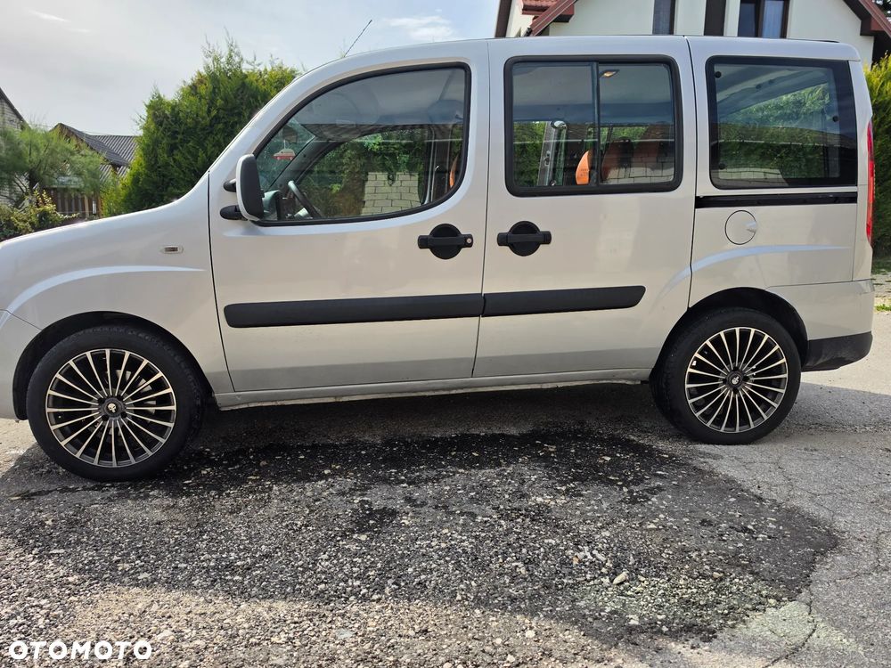 Fiat Doblo 1.9 JTD Dynamic - 12