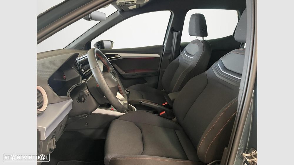 SEAT Arona 1.0 TSI FR - 13