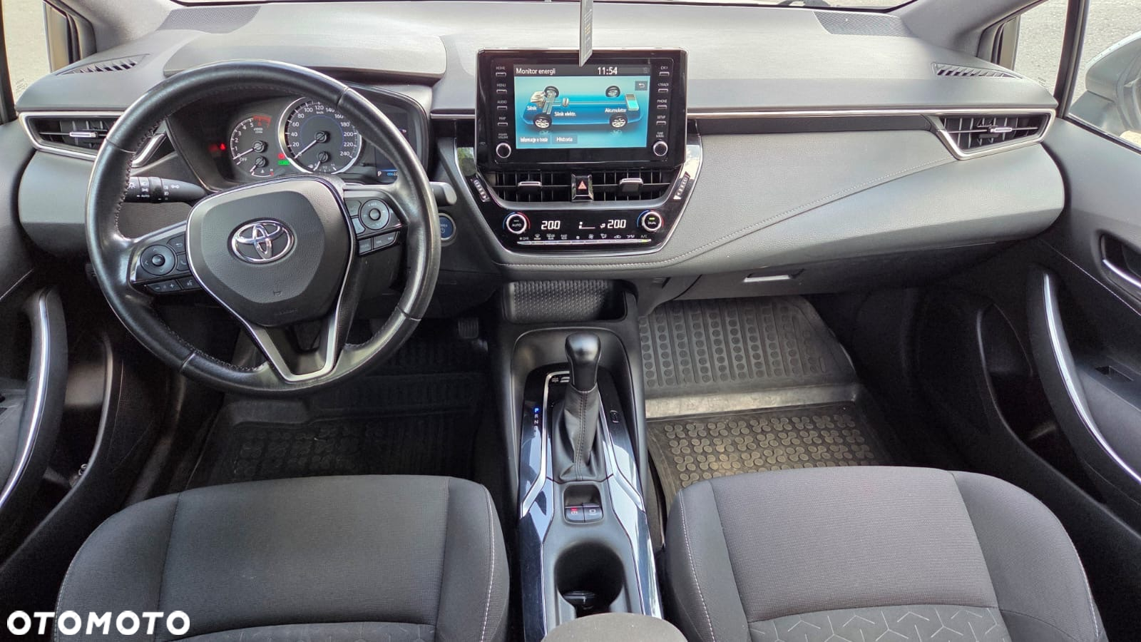 Toyota Corolla 1.8 Hybrid GPF Comfort - 16