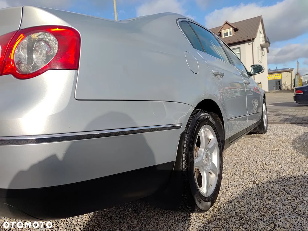 Volkswagen Passat 2.0 TDI DPF Comfortline DSG - 10