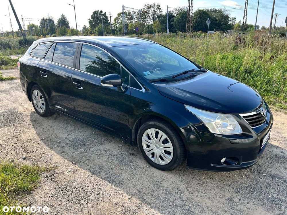 Toyota Avensis 2.0 D-4D Combi - 14
