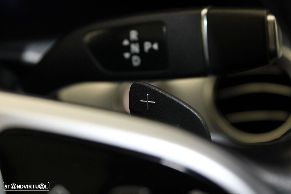Mercedes-Benz E 300 de Avantgarde - 14