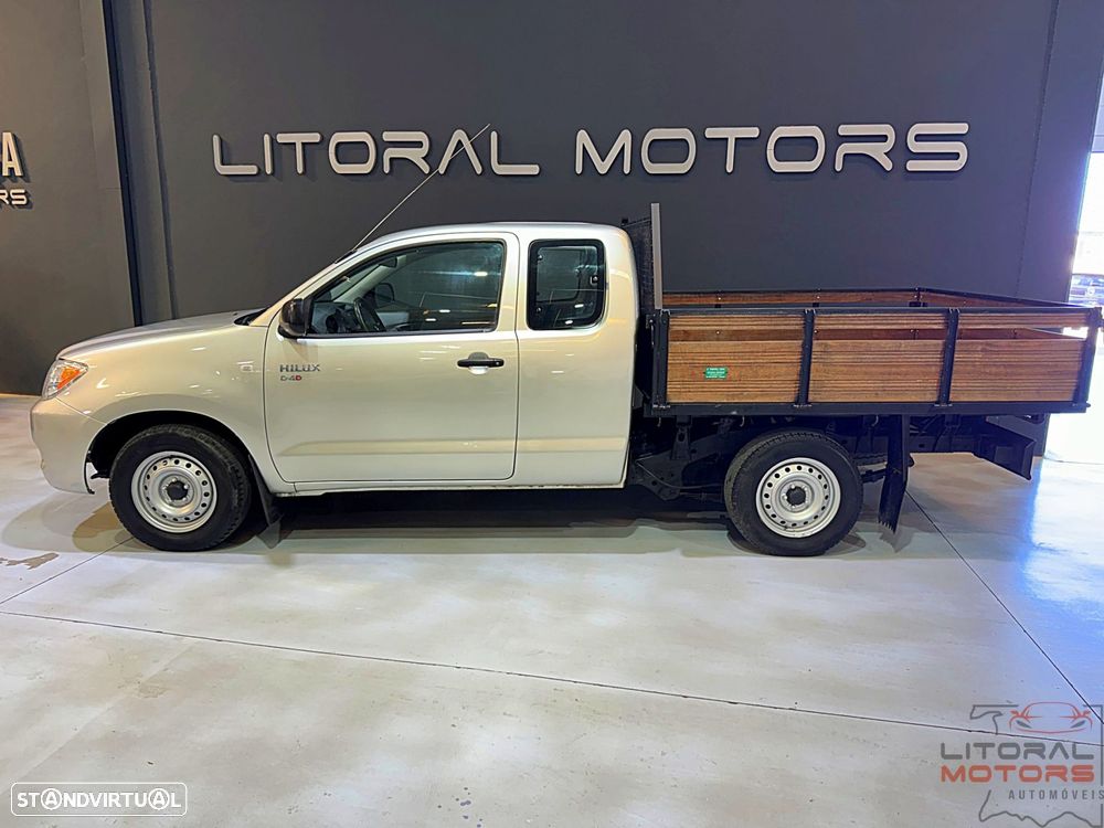 Toyota Hilux 2.5 D4-D CE 4L - 7