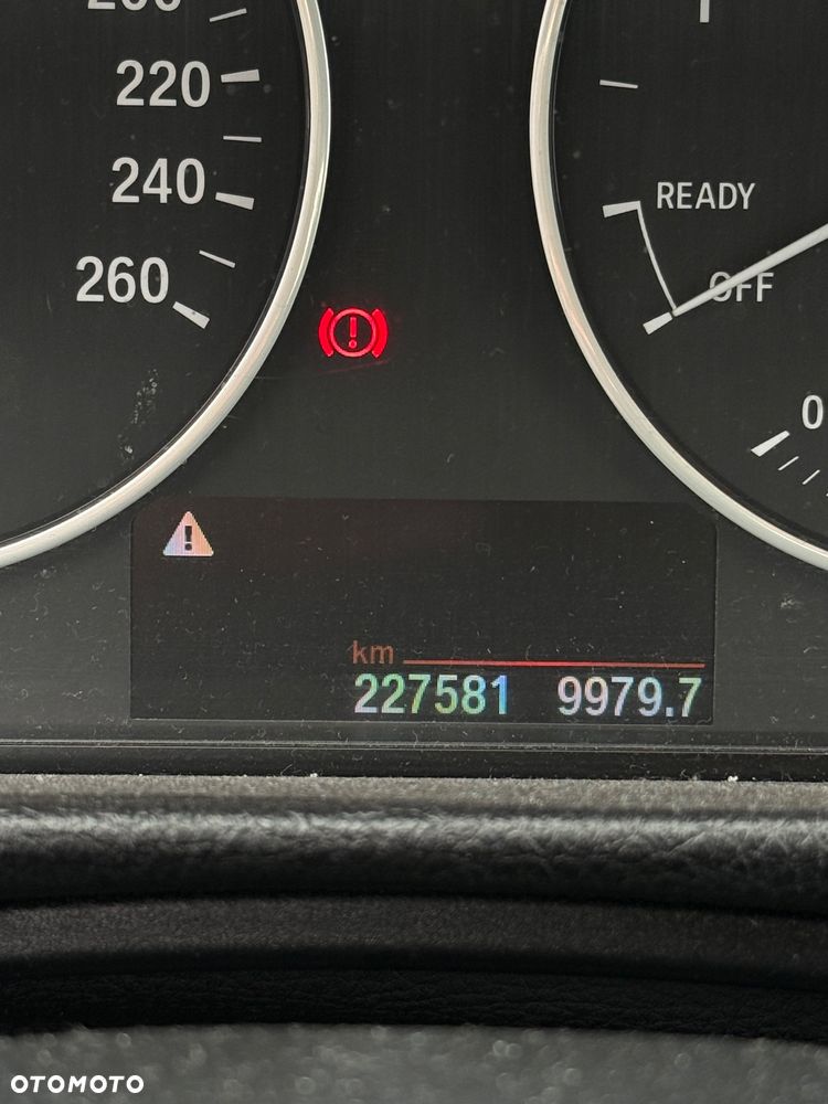 BMW Seria 3 320d - 12