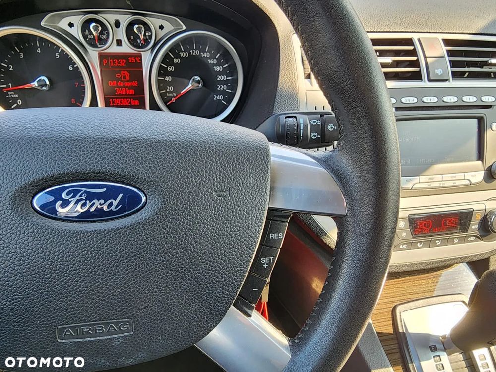 Ford C-MAX 2.0 Ghia - 18