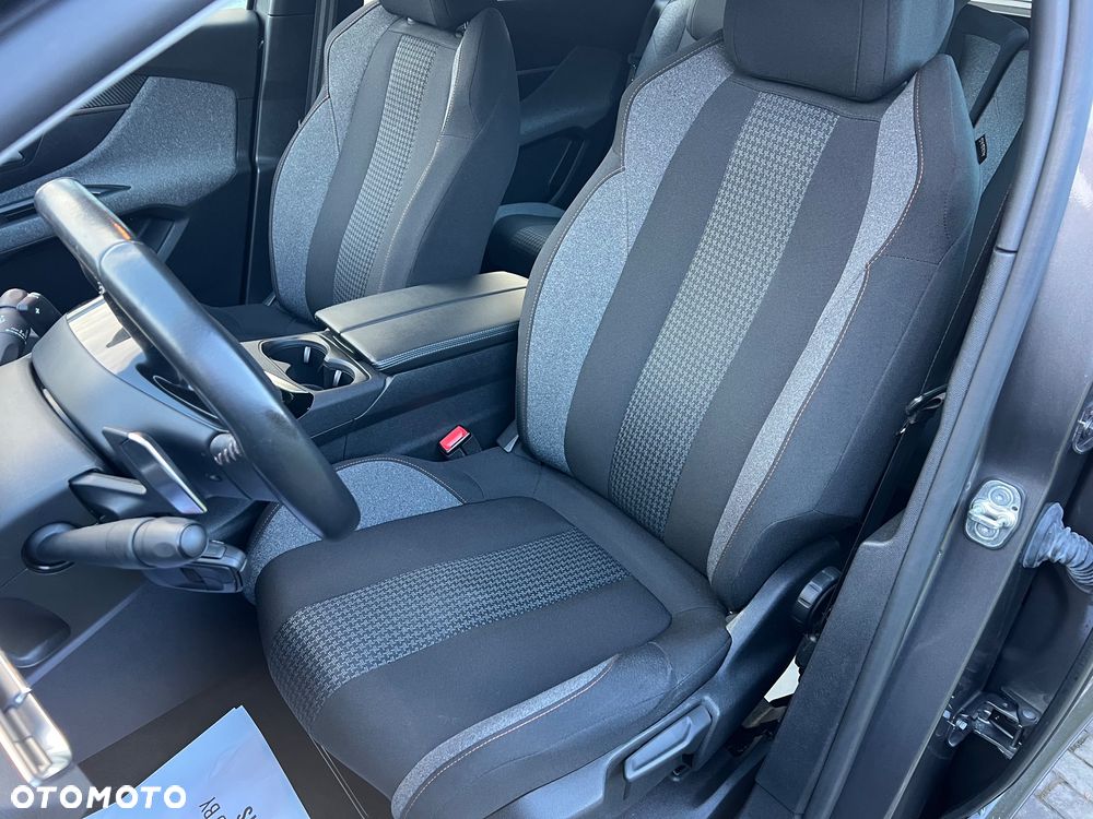 Peugeot 5008 BlueHDI 130 EAT8 Active Business-Paket - 11