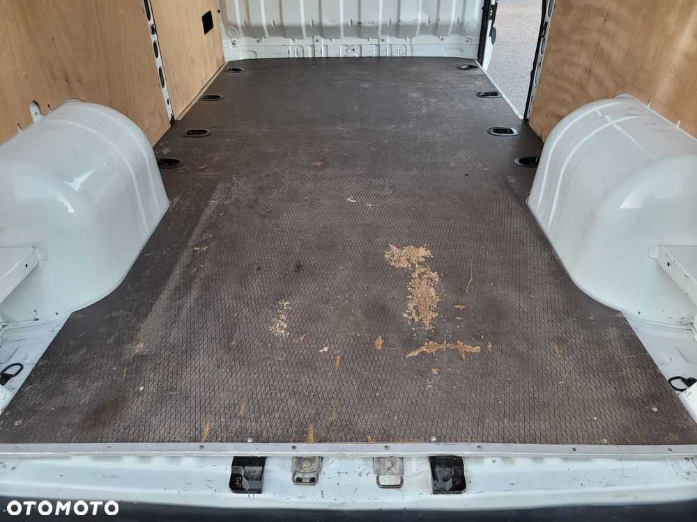 Renault Master - 20