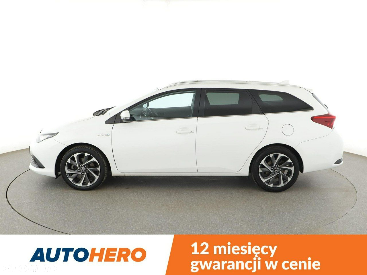 Toyota Auris 1.8 VVT-i Hybrid Automatik Design Edition - 2