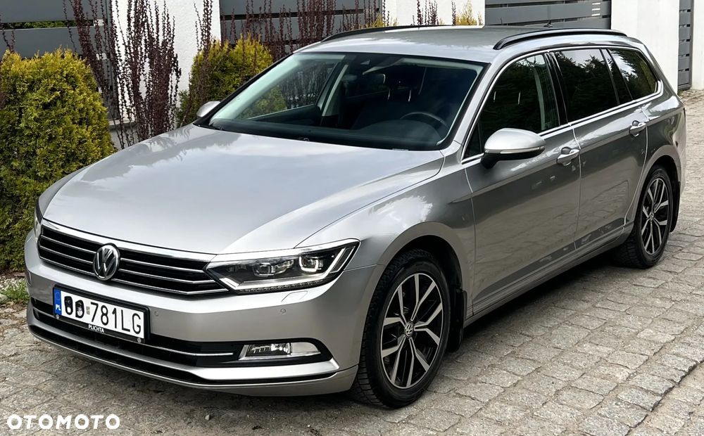 Volkswagen Passat 1.8 TSI BMT Comfortline - 33