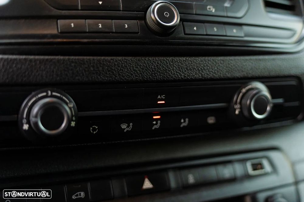 Opel Vivaro L3 H1 - 12