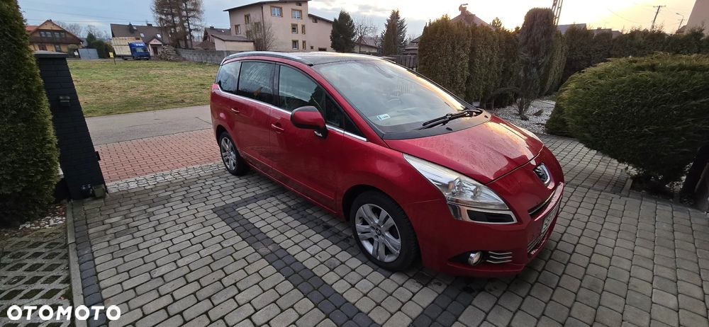 Peugeot 5008 1.6 HDi Premium - 1