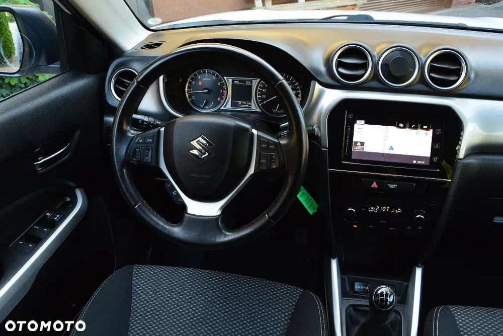 Suzuki Vitara 1.6 Elegance 2WD - 26