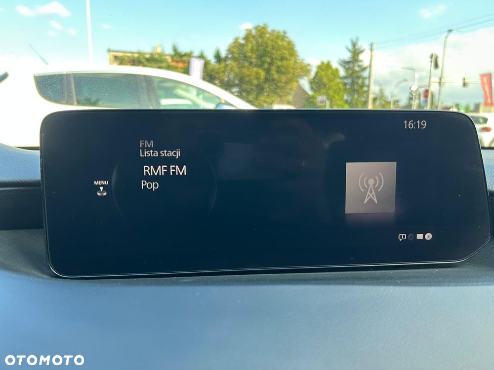 Mazda 3 e-SKYACTIV-G 150 M HYBRID PRIME-LINE - 28