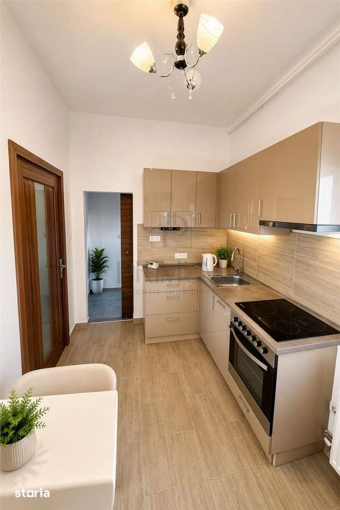 Apartament 3 camere | 74 mp | Ultracentral | 2 parcări | Ideal bi — fotografia 2