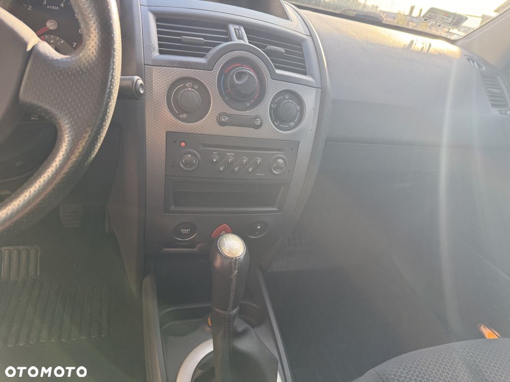 Renault Megane 1.6 Luxe Expression - 14