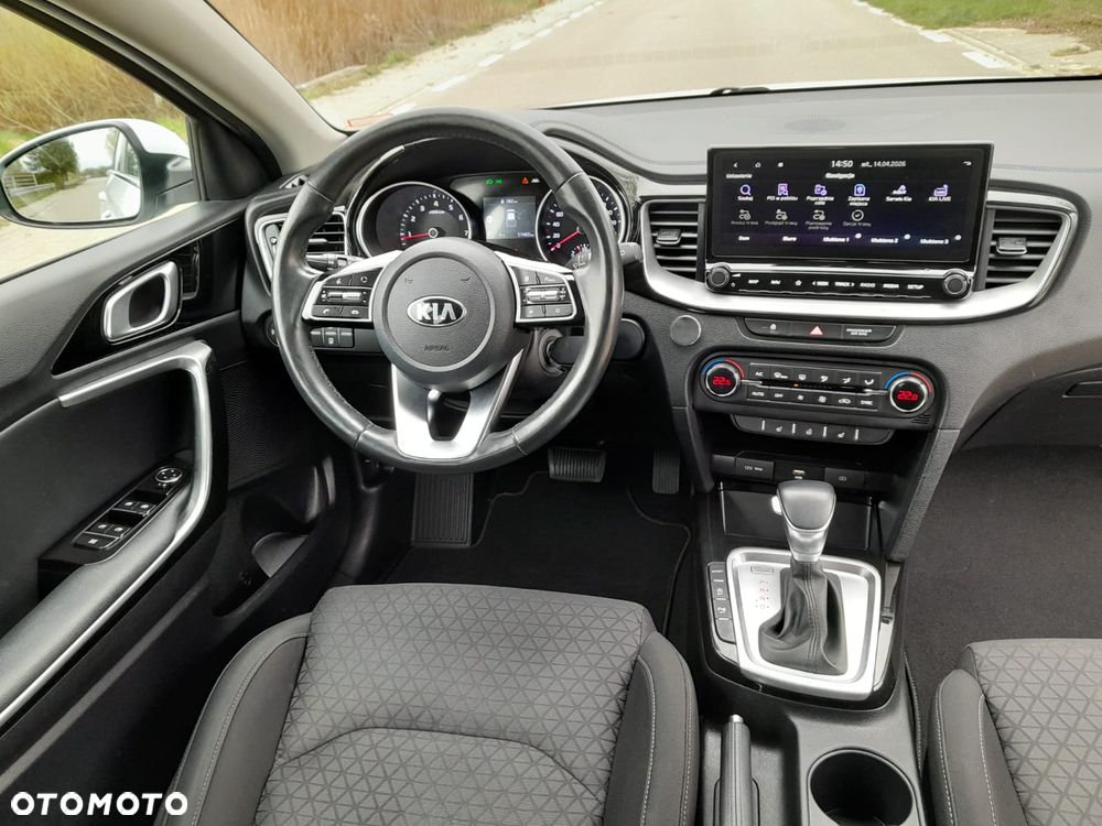 Kia Ceed - 7