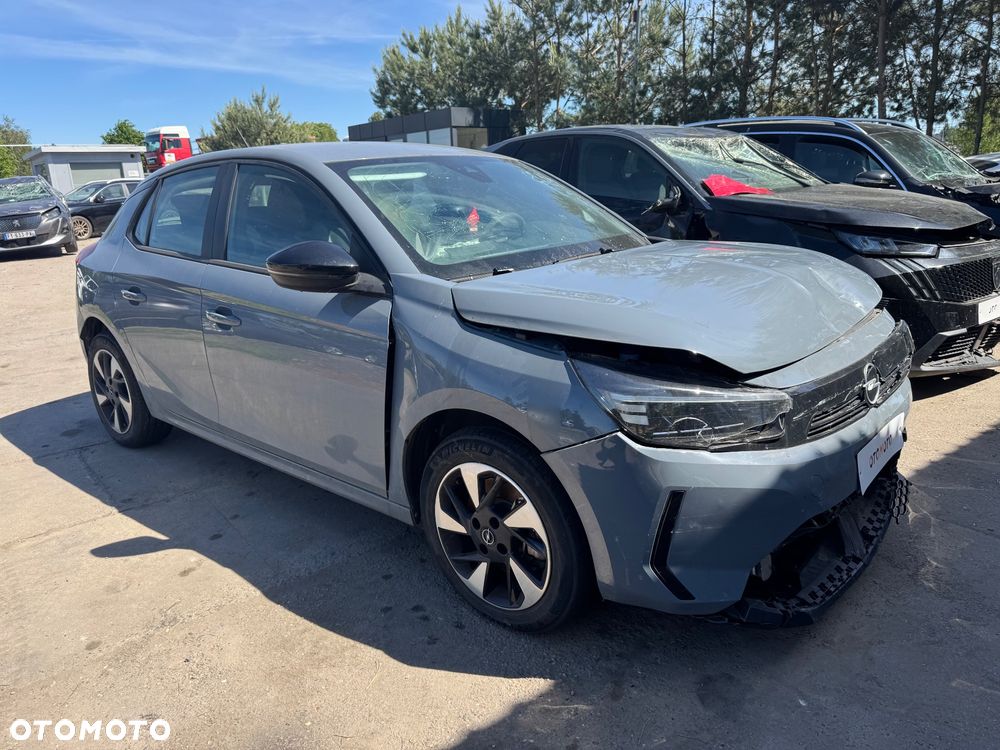 Opel Corsa - 3