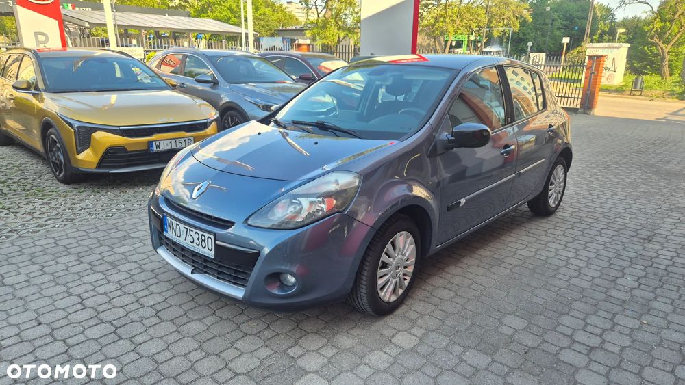 Renault Clio 1.2 16V TCE Dwudziestka - 2