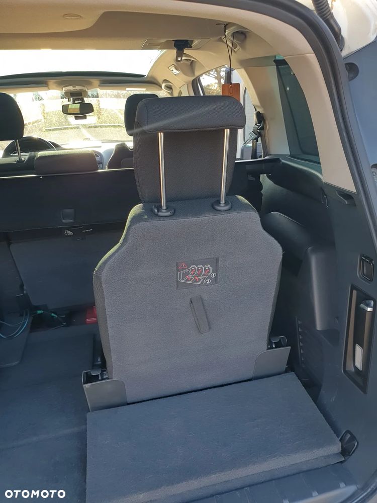 Peugeot 5008 2.0 HDi Allure 7os - 14