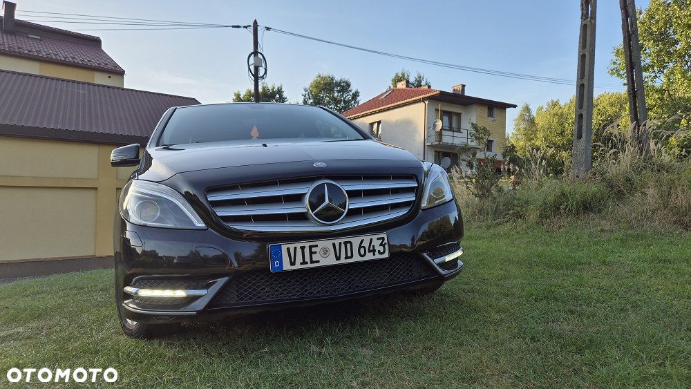 Mercedes-Benz Klasa B 180 BlueEFFICIENCY Edition - 4
