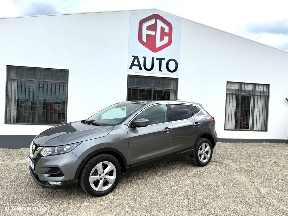 Nissan Qashqai 1.5 dCi N-Connecta - 6