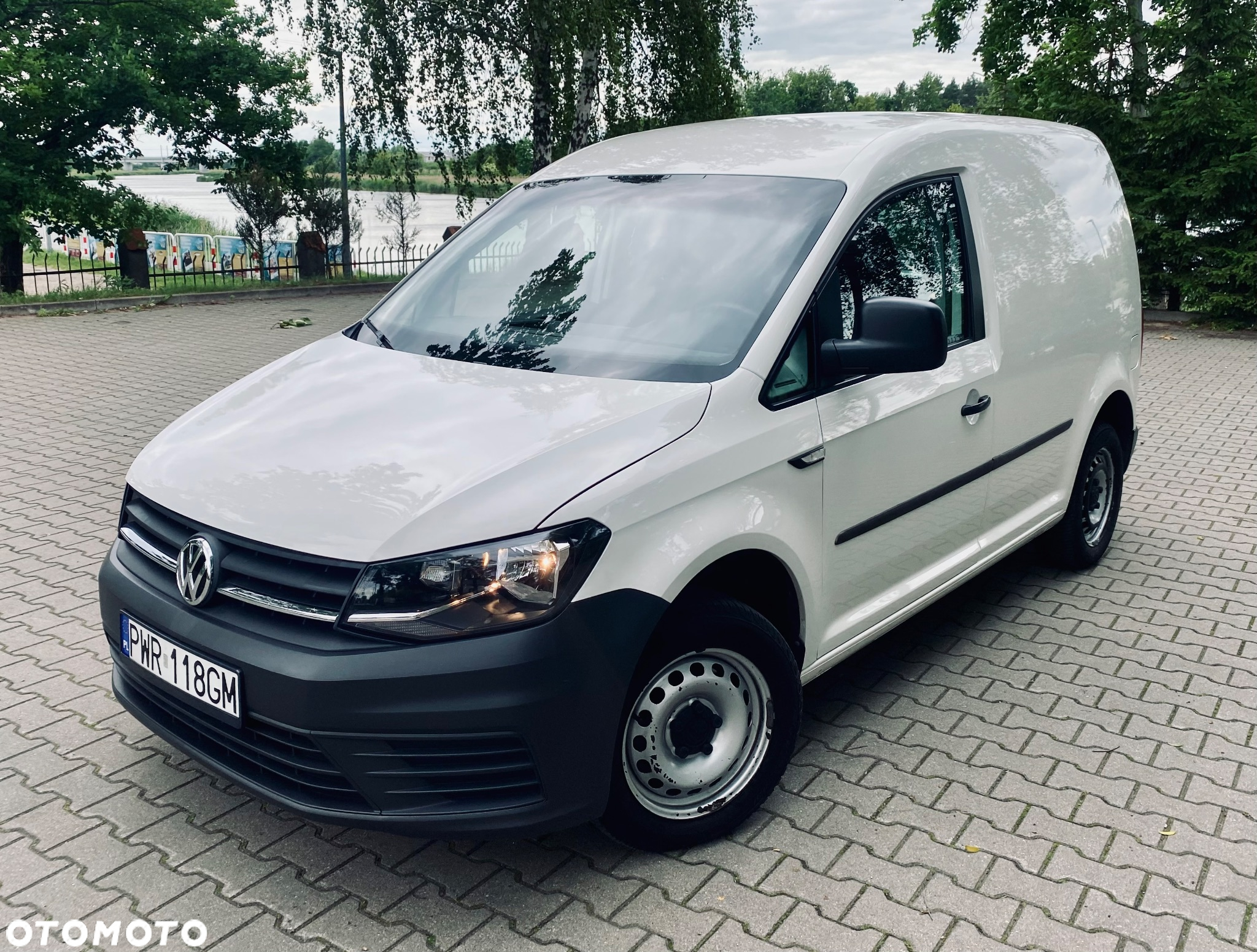Volkswagen Caddy - 13