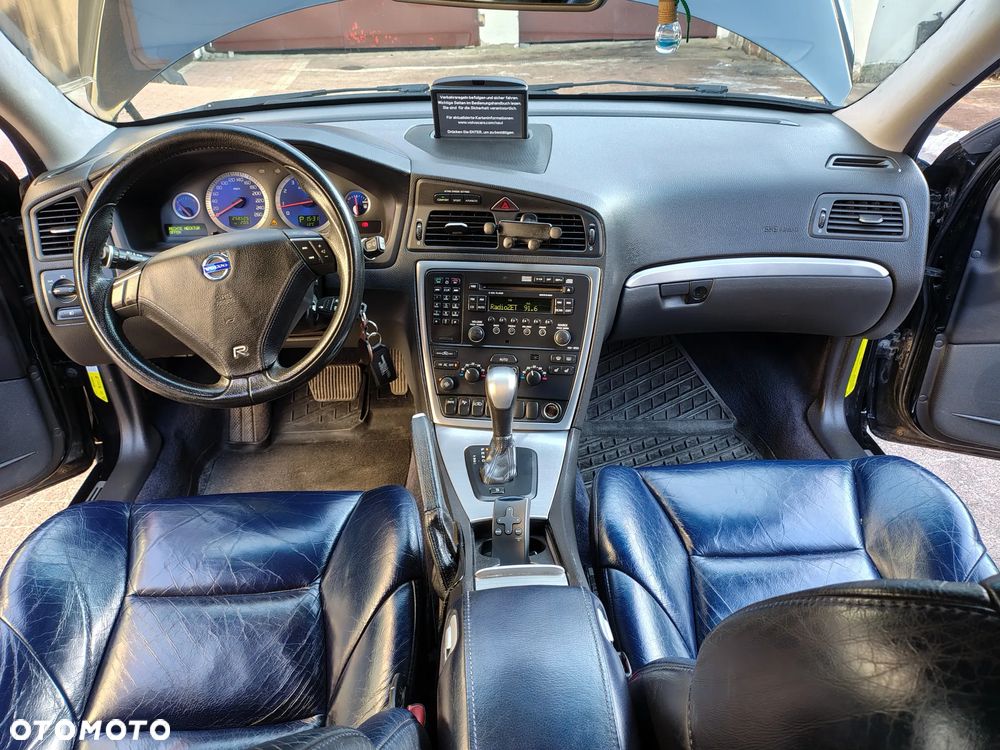 Volvo V70 2.5 R - 19