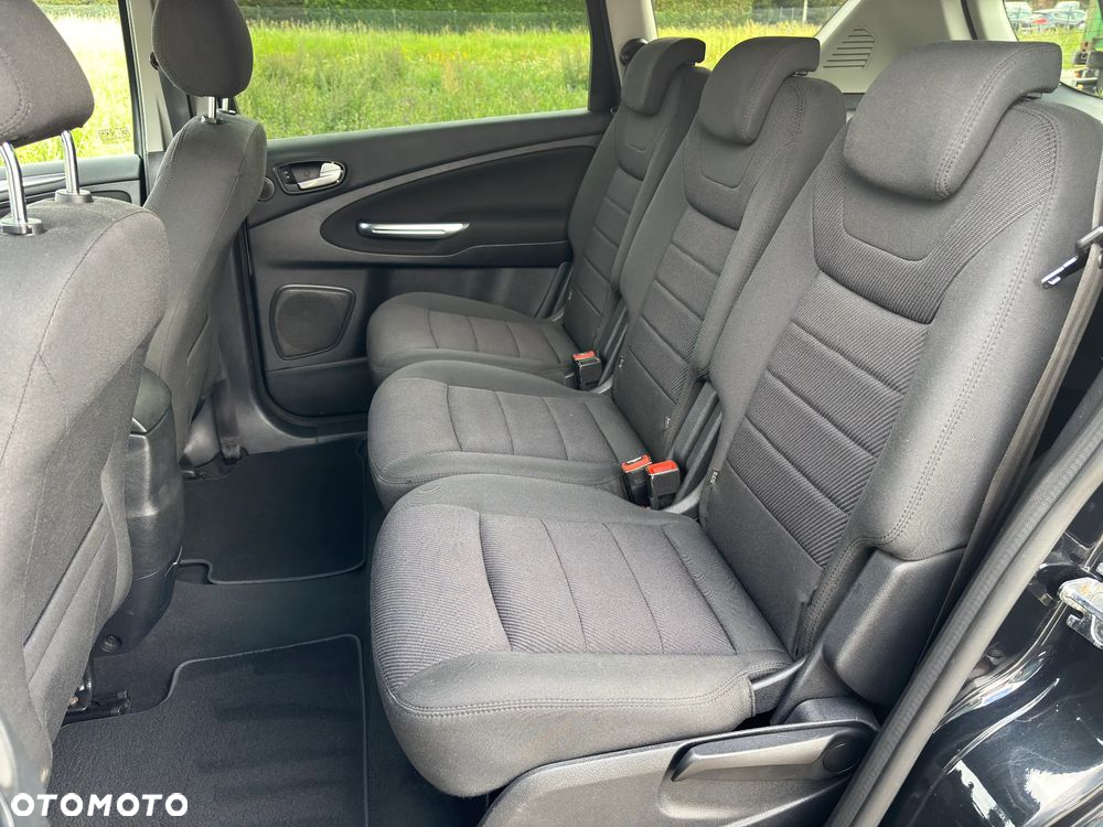 Ford S-Max 2.0 TDCi DPF Titanium - 19
