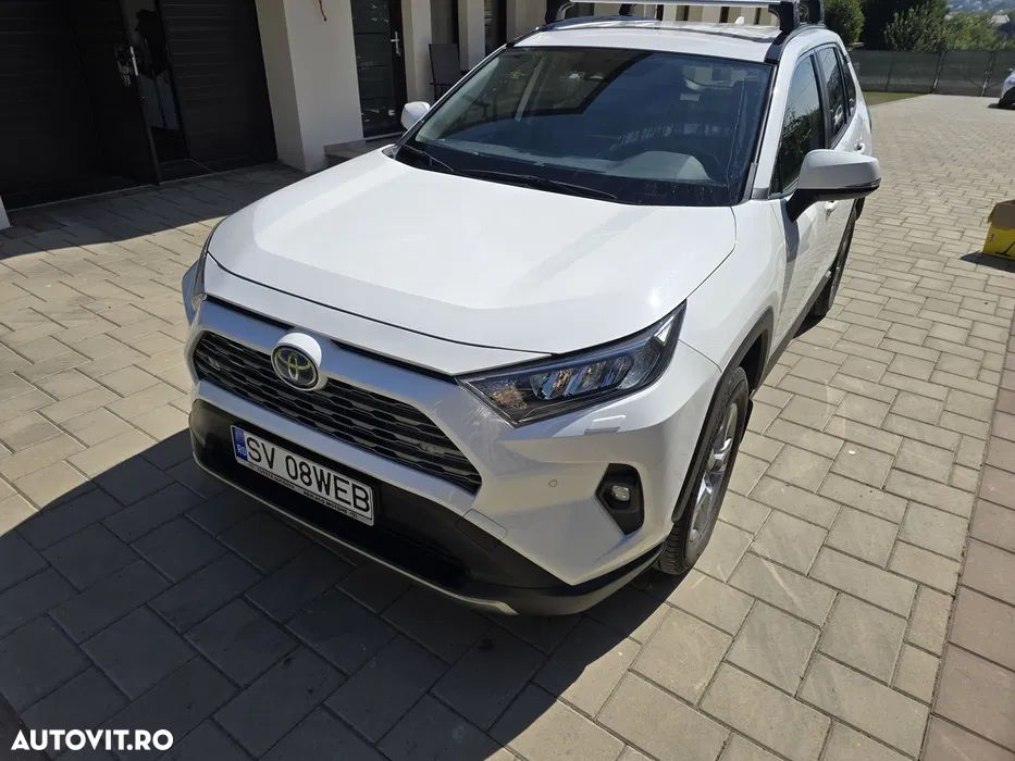 Toyota RAV4 Standard - 6