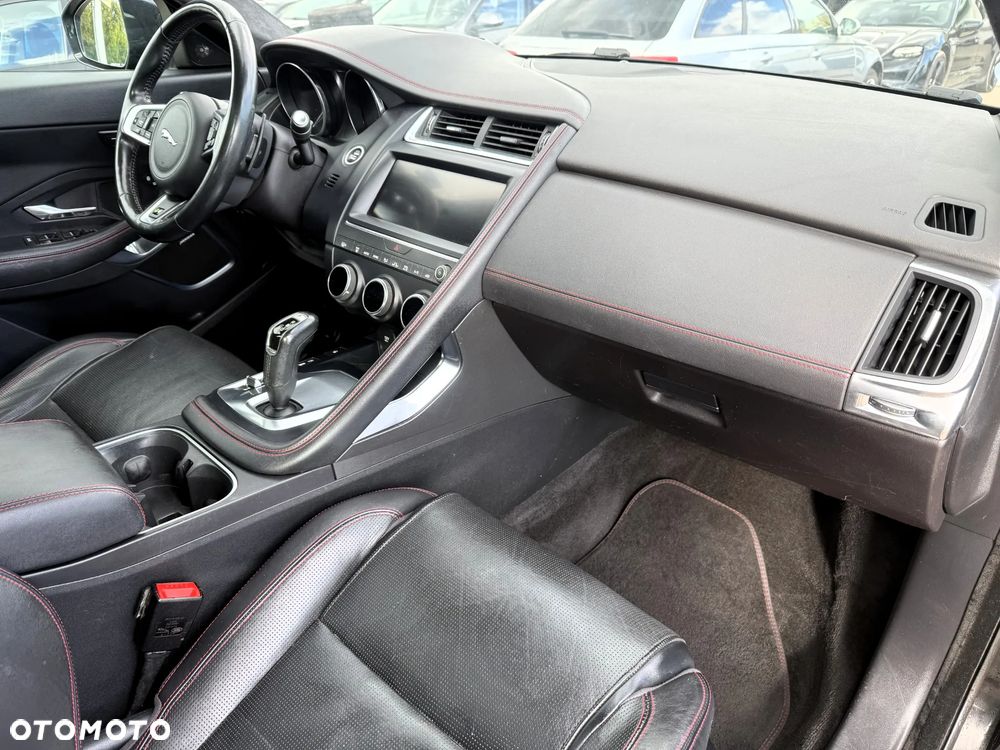 Jaguar E-Pace D180 AWD R-Dynamic SE - 9