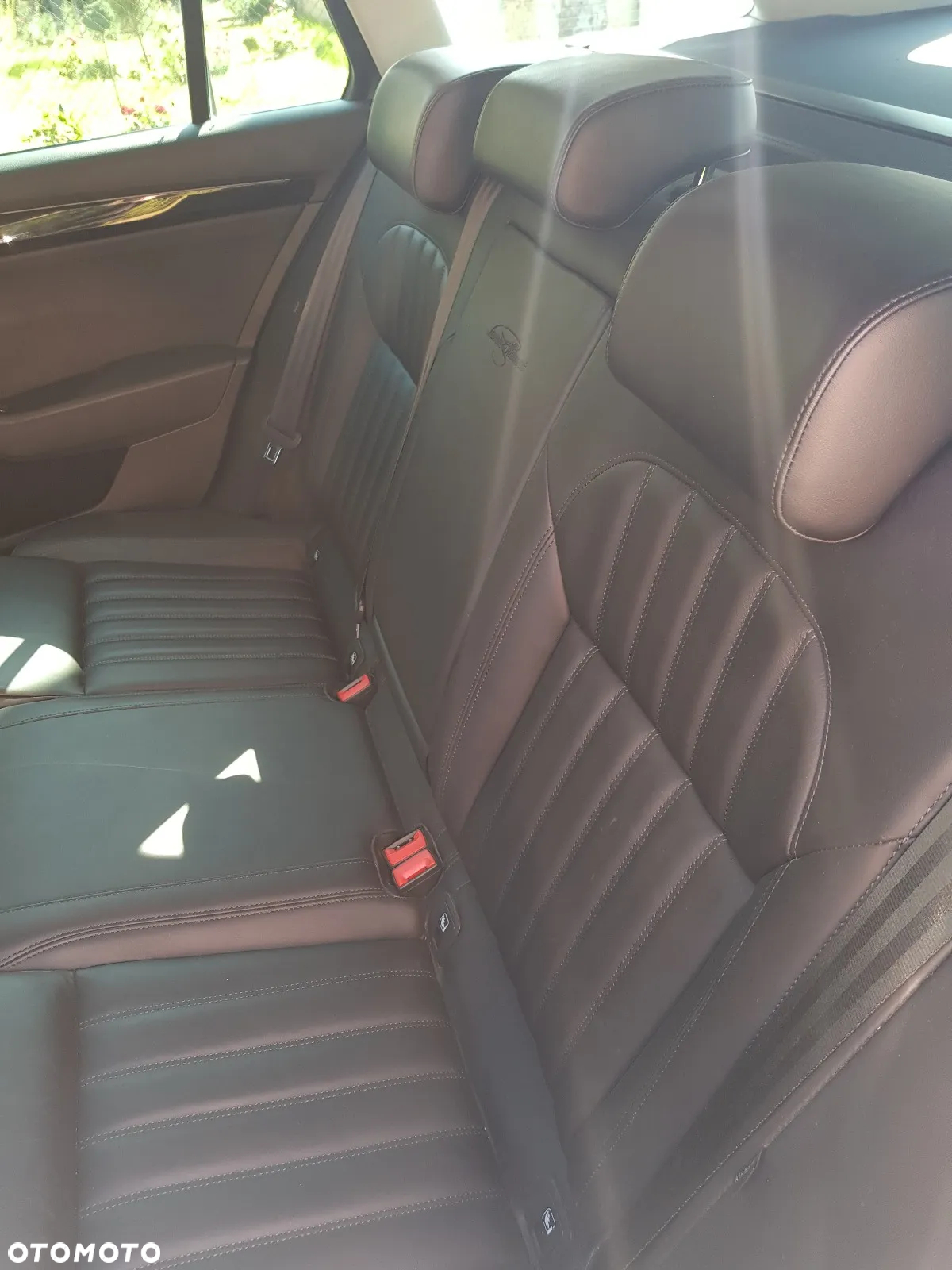 Skoda Superb 2.0 TSI 4x4 L&K DSG - 14