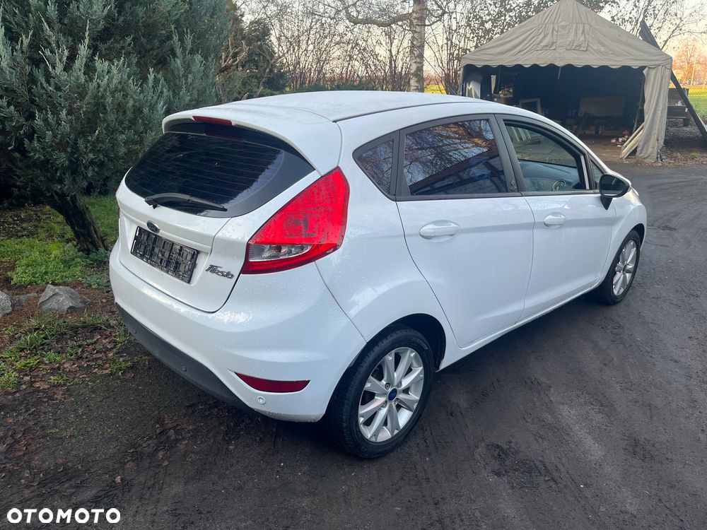 Ford Fiesta 1.4 Champions Edition - 5