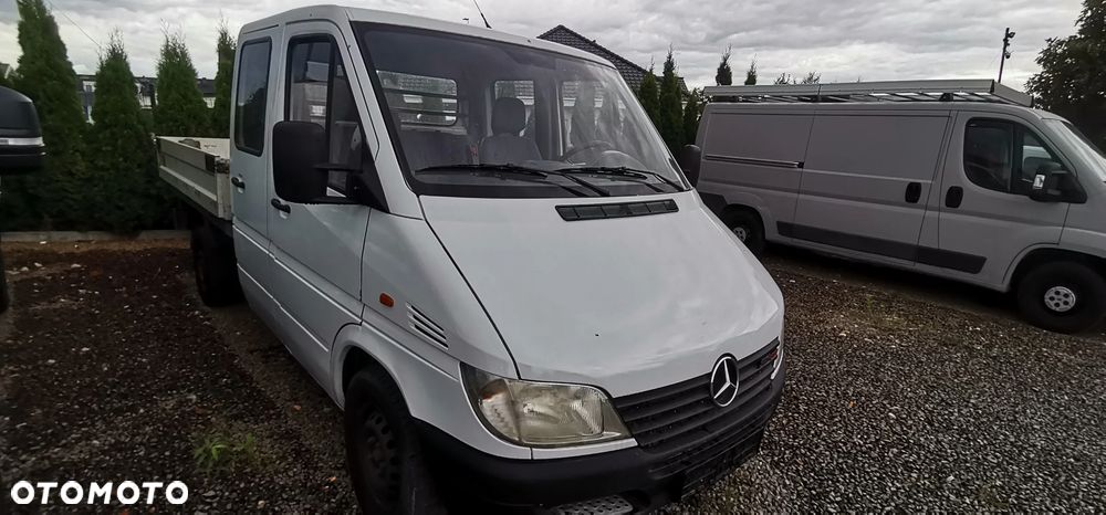 Mercedes-Benz SPRINTER - 30
