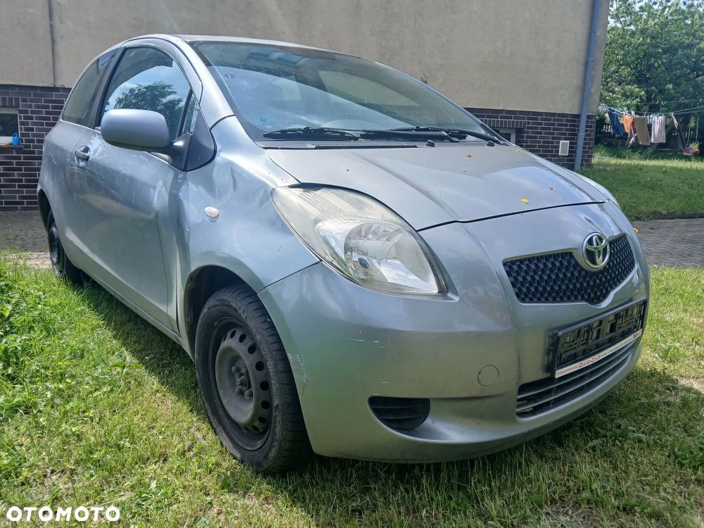 Toyota Yaris 1.0 VVT-i Luna - 9