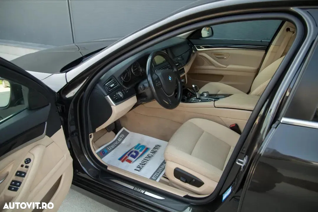 BMW Seria 5 520d AT - 11