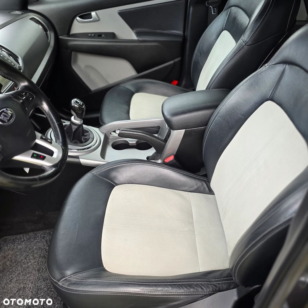 Kia Sportage 1.6 GDI Business Line L 2WD - 11