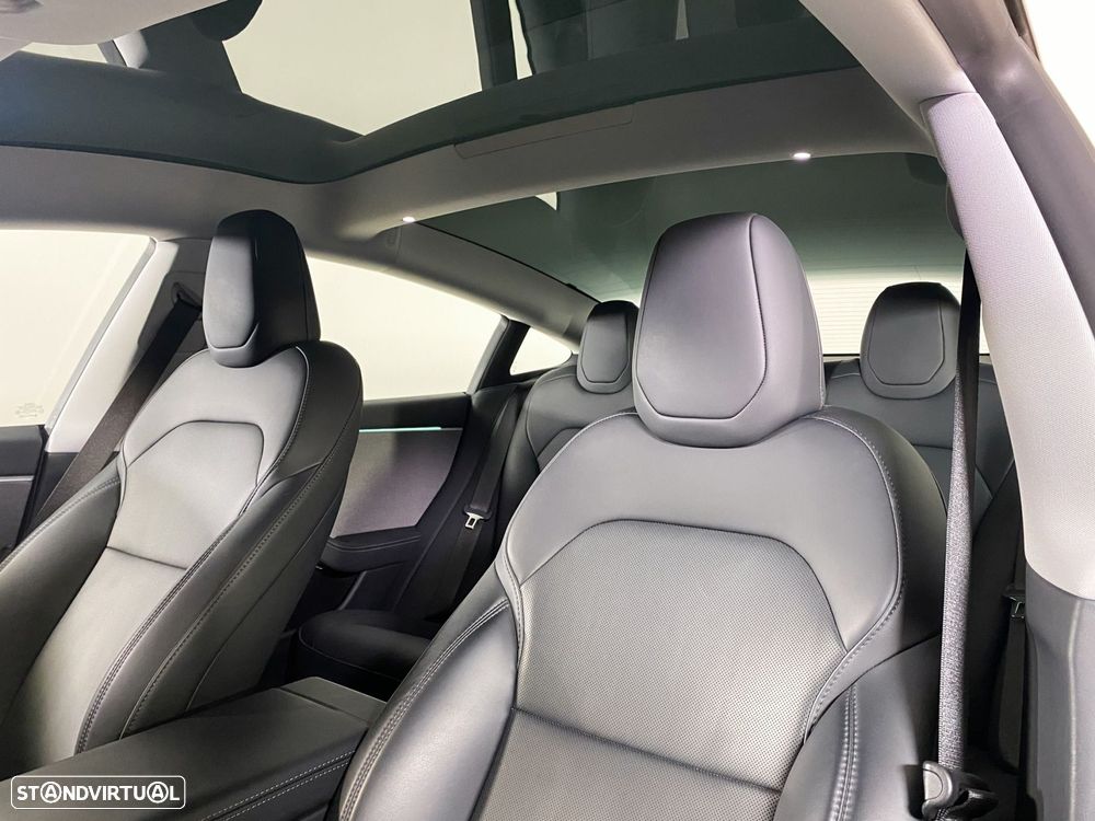 Tesla Model 3 Tração Traseira Premium - 21