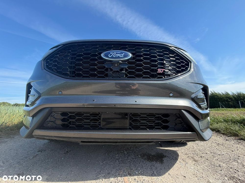 Ford Edge - 11