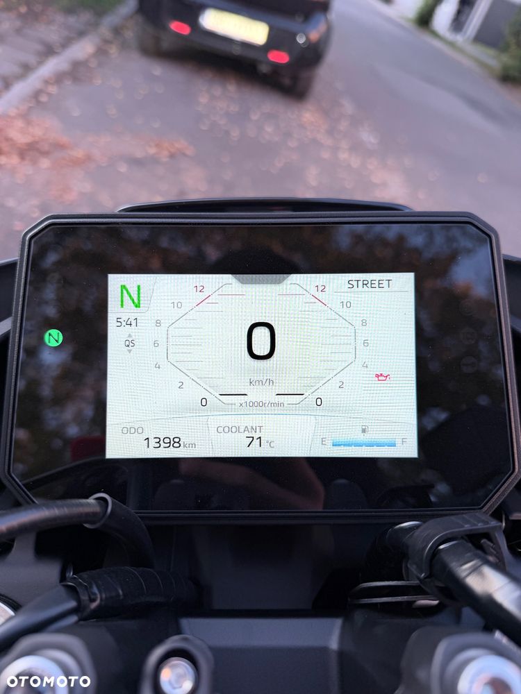 Yamaha MT - 16
