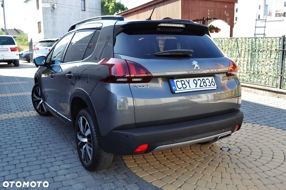 Peugeot 2008 1.5 BlueHDi GT Line S&S - 6