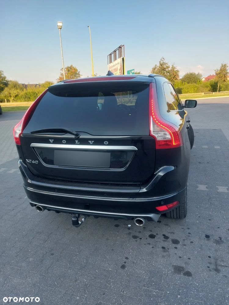 Volvo XC 60 D4 Drive-E R-Design Momentum - 8