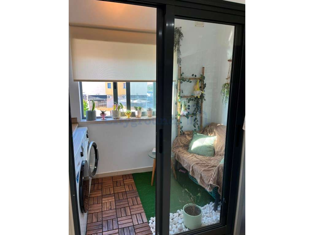 T2 Remodelado com Garagem, Centro da Marinha Grande - Grande imagem: 3/18