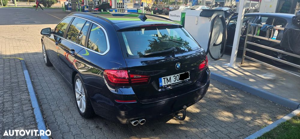 BMW Seria 5 525d xDrive AT - 3