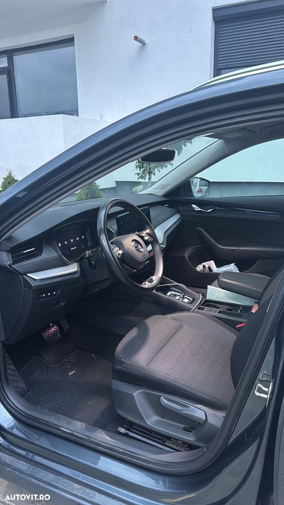 Skoda Octavia 2.0 TDI AMBITION DSG - 14