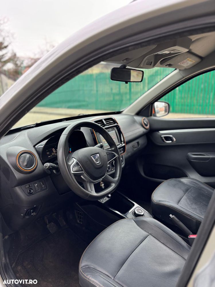 Dacia Spring Expression - 7