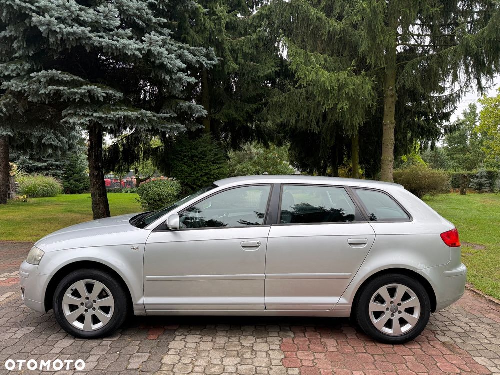 Audi A3 Sportback - 6
