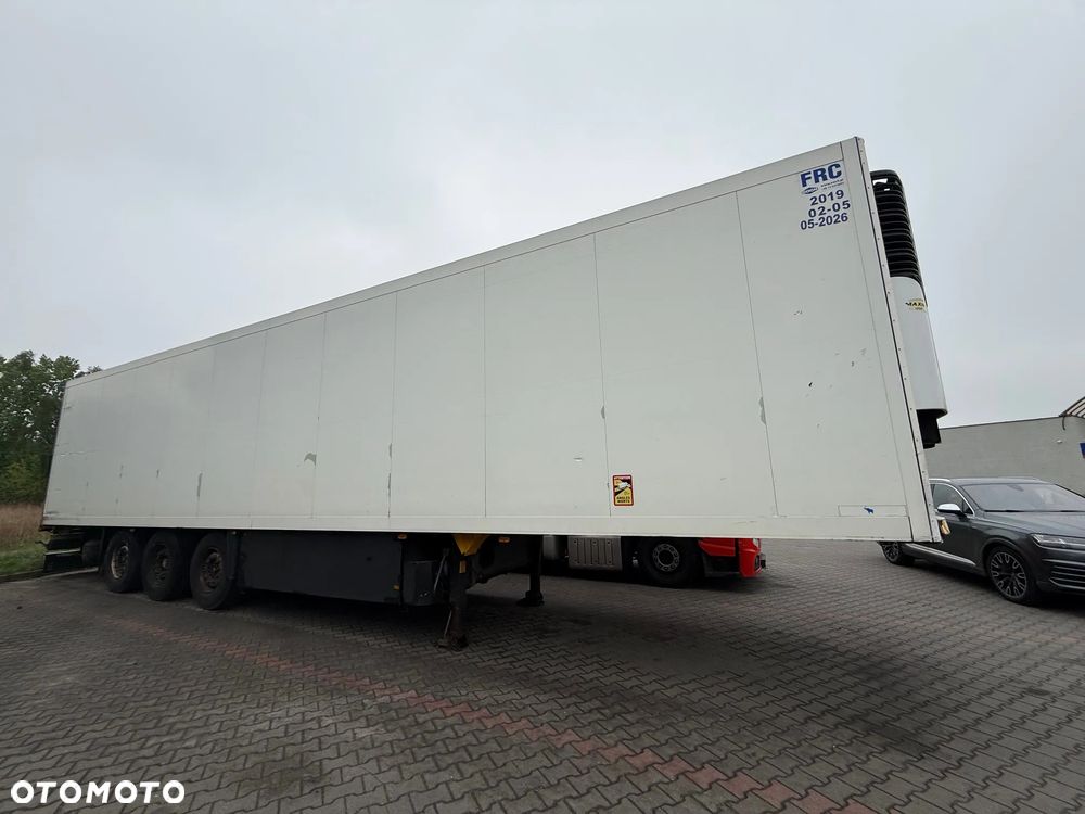 Schmitz Cargobull SKO 24 - 11